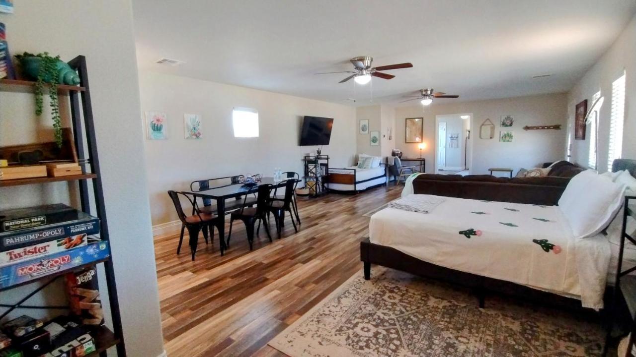 Falcon Cottage Pahrump Luaran gambar